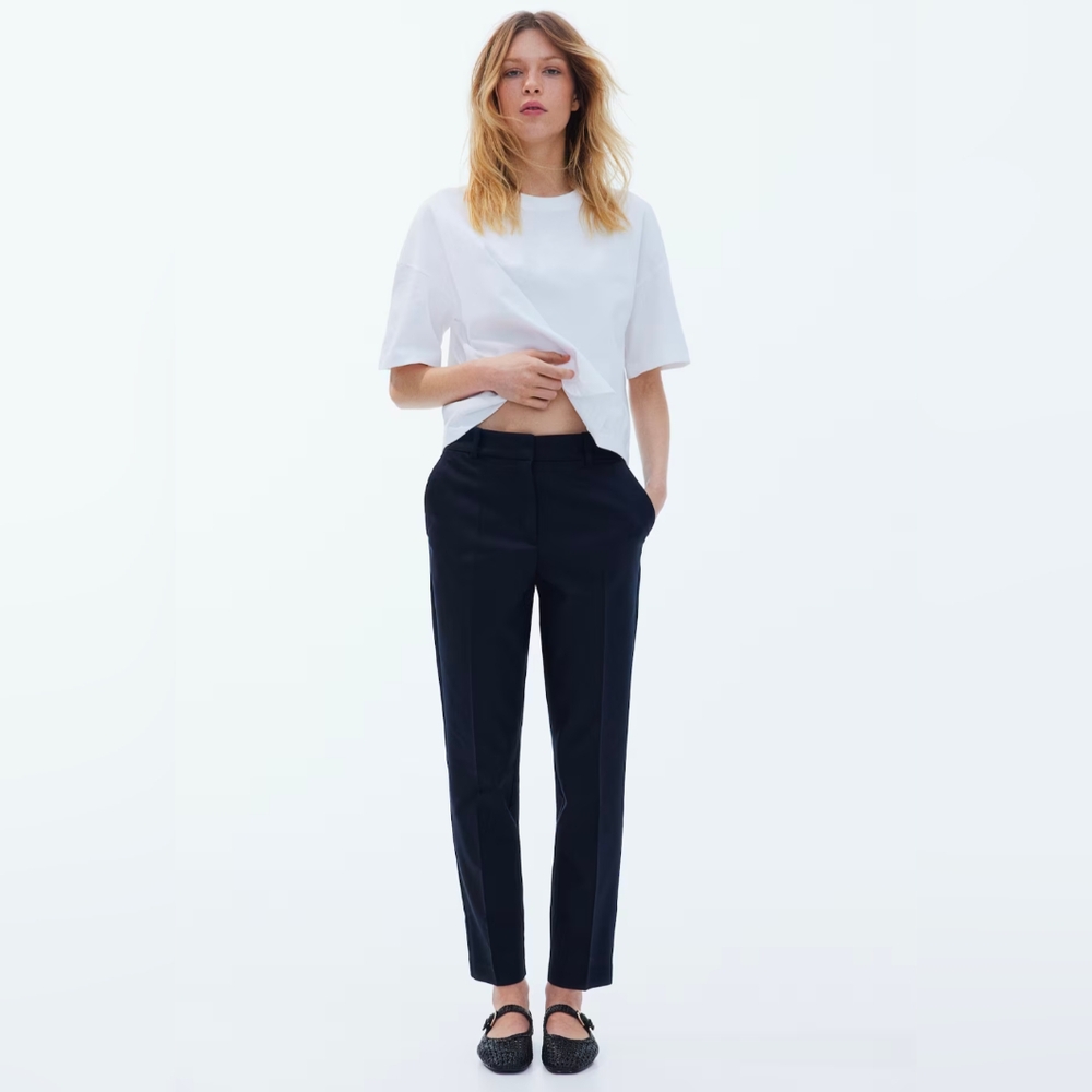H&M Black Trousers with Classic Silhouette